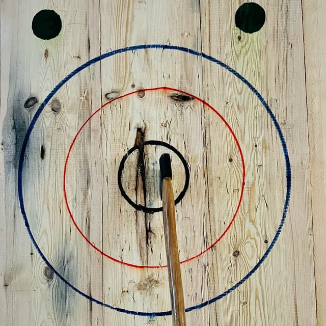 Gdańsk: 1.5-Hour Axe Throwing Experience - Instructors, Language, and the Comfort Level You Get