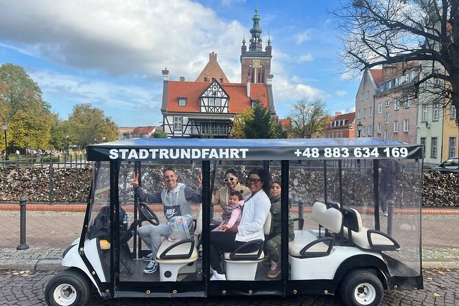 Gdansk: 2H City Sightseeing Tour LIVE GUIDED by Buggy/Golf cart - Electric golf buggy touring in Gdańsk, what it feels like