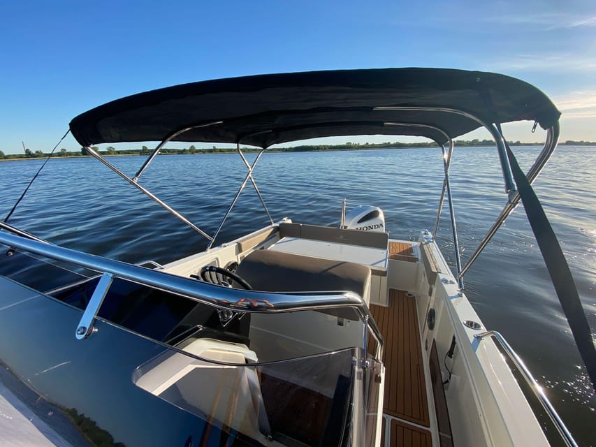 Gdańsk: Boat Cruise from Gdańsk Old Town to Sopot Marina - Why a boat works so well for Gdańsk Shipyard to Sopot