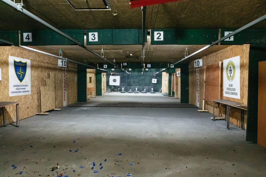 Gdańsk: Extreme Gun Shooting Experience with Transfers - Who This Is For (And Who Should Rethink It)