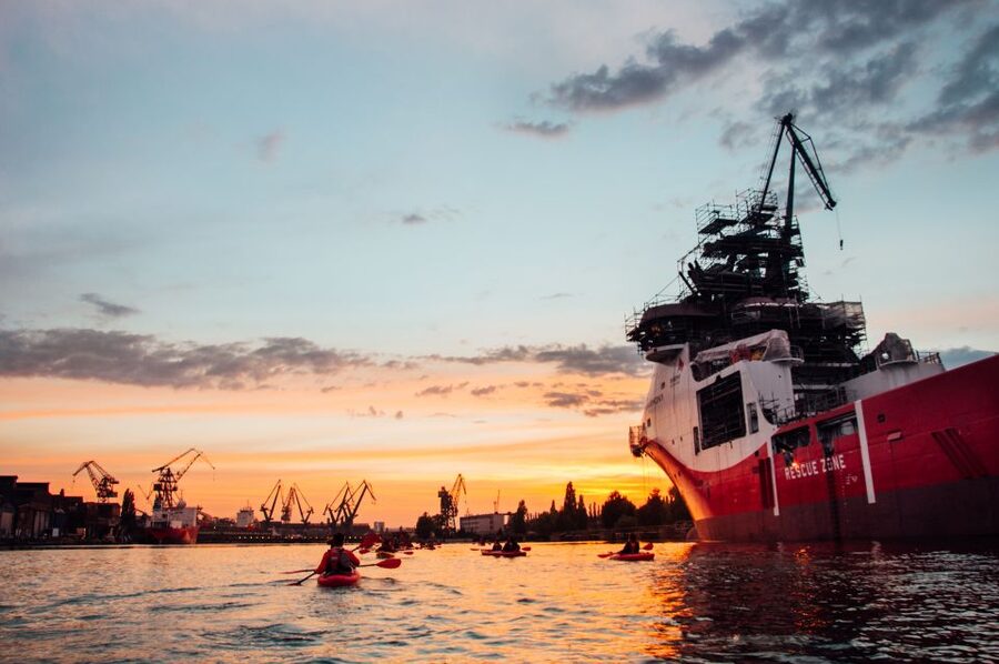 Gdańsk: Islands and Canals Private Kayak Tour - Rain or Shine: What Weather Means for Your Comfort