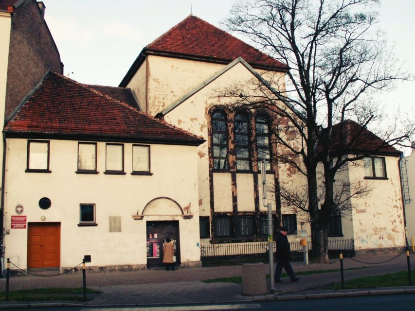 Gdansk: Jewish Heritage Guided Private Walking Tour - Price and logistics: is $60 per person good value?