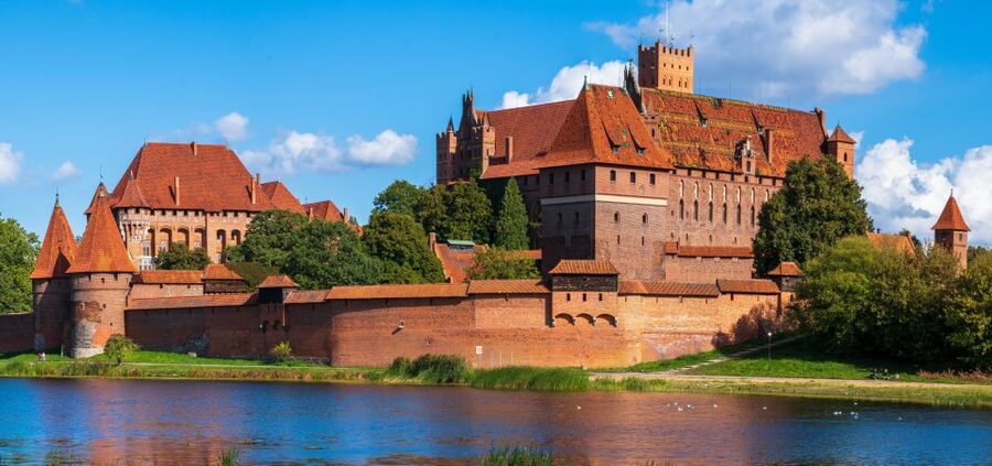 Gdansk: Malbork Castle Regular Tour - Malbork Castle and the Brick Scale That Actually Hits