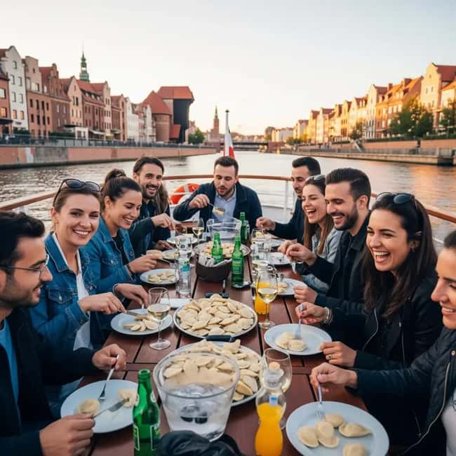 Gdańsk: Motława River Cruise with Pierogi Tasting - From the Imperial Yard to the Motława, What the Start Feels Like