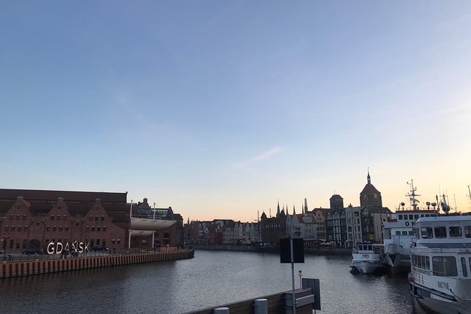 Gdańsk Old Town Private Walking Tour with Legends and Facts - Dluga Street, Long Market, and the big-name landmarks in one loop