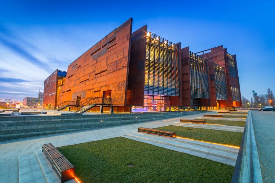 Gdansk: Private Communism Tour with Solidarity Center Museum - Price and value: is $184 per person fair for a 4-hour private tour?