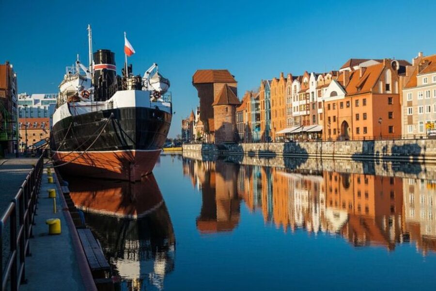 Gdansk: Private custom walking tour with a local guide - Key things to know before you book