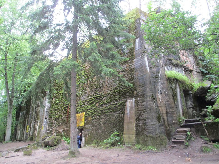 Gdansk: Private Wolf's Lair Tour - English Guidance That Keeps the Day Coherent
