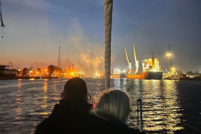 Gdansk: Scenic Evening Yacht Cruise with Welcome Drink - Finding The Yacht Near Motława at Stara Stocznia 4