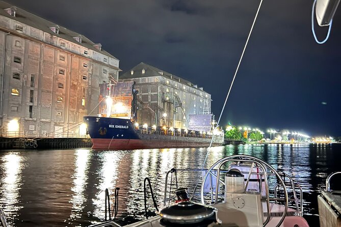 Gdansk: Scenic Evening Yacht Cruise with Welcome Drink - Do You Actually Go Into the Bay of Gdańsk?
