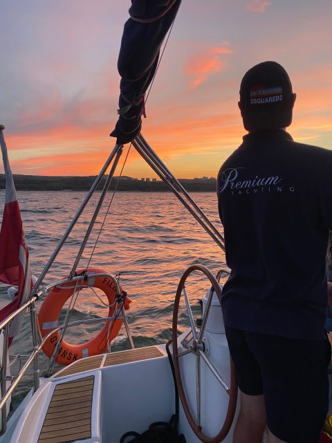 Gdańsk: Scenic Sunset Cruise with Welcome Drink - Comfort on Board: Two Decks, Toilet, Life Vests, and Warmth