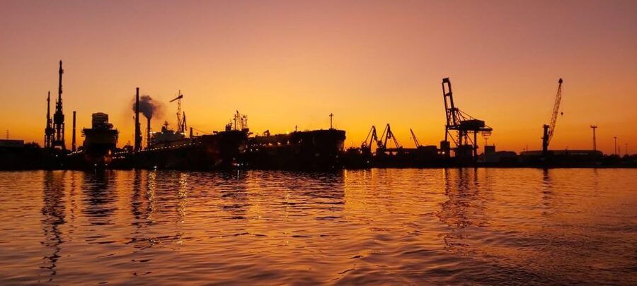 Gdańsk: Scenic Sunset Cruise with Welcome Drink - Your Route Through Gdańsk Waterways: Motława to the Bay of Gdańsk