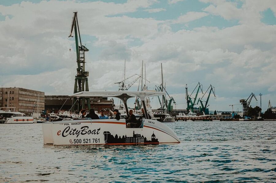 Gdańsk: Sightseeing EcoCruise around the Old Town of Gdansk - Historic gates, the red crane, and the shipyard stretch you will not see on foot