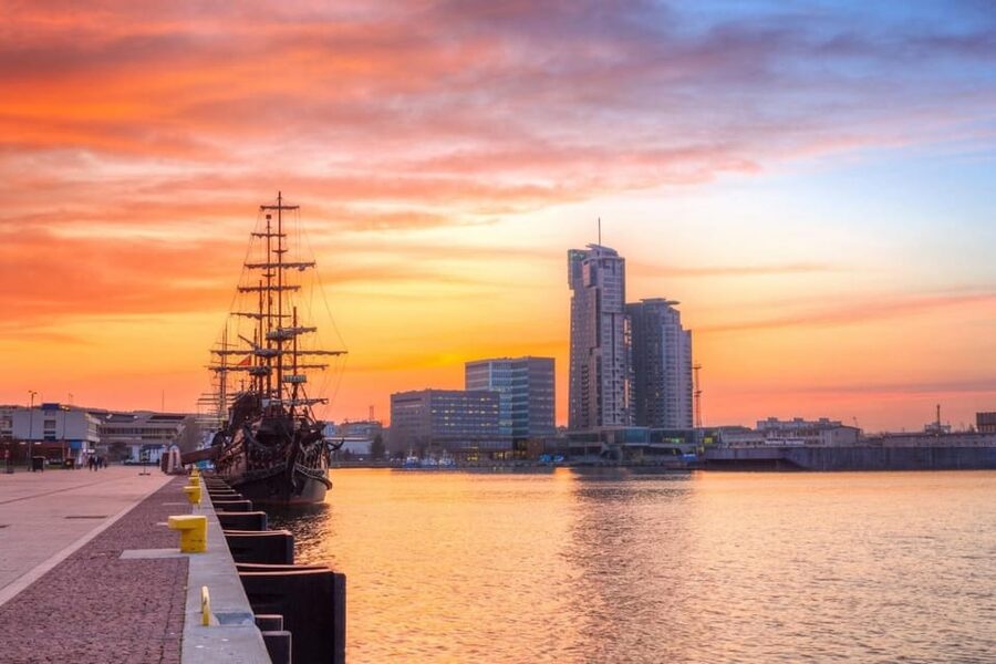 Gdansk, Sopot & Gdynia Road Trip with a Local Guide - Gdynia Harbor Modernity: Where the Trip Feels Like a Real Polish Coast