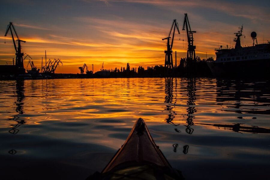 Gdansk: Sunset Kayak Tour - Why Motława at Sunset Feels Like a Different Gdańsk
