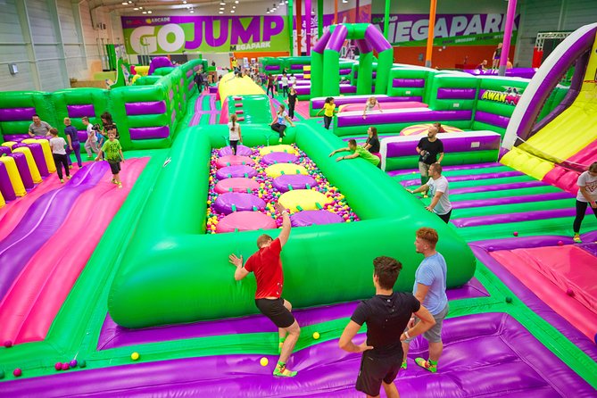 GOjump MEGAPARK Kraków-Sikorki 1h ticket: GOair Inflatable Park - Who this experience suits best in Krakow