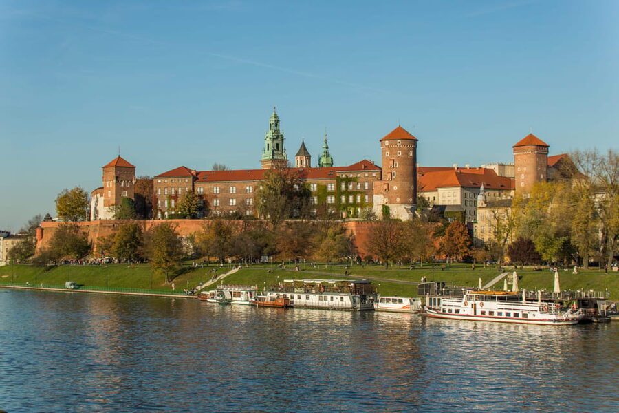 Guided Tour of the Wawel Castle & Cathedral in Cracow - How Priority Access Changes Your Wawel Visit