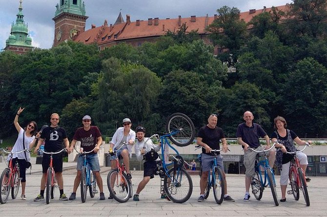 Highlights of Krakow Bike Tour - Small group - Start in Rynek Główny, then pedal your way to the city’s rhythm