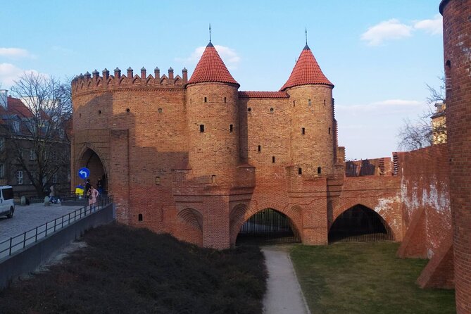 Historic Heart of Warsaw Walking Tour - Why this 2-hour heart-of-old-town walk is a smart use of time