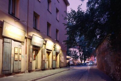 Kazimierz, Jewish Ghetto, Schindler’s List story – Golf Cart Tour