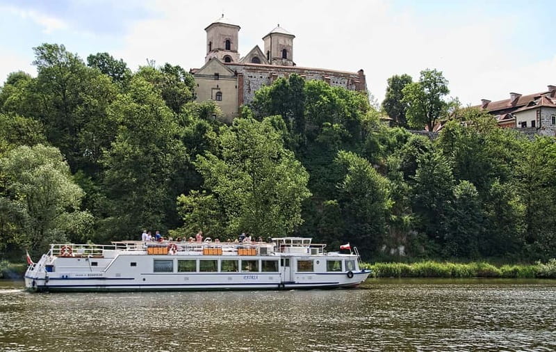 Krakow: 4,5-hours Sightseeing Cruise to Tyniec - Weather, accessibility, and who should choose this