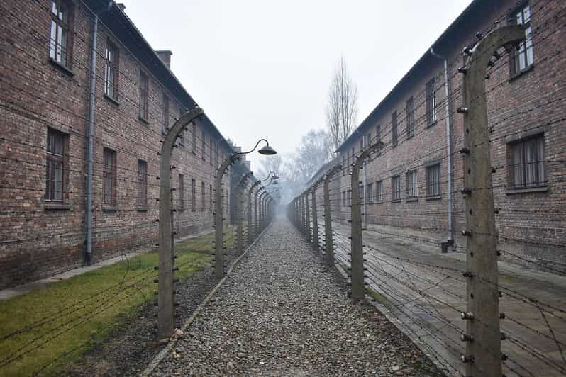 Krakow: Auschwitz-Birkenau Guided Tour or Self-Guided Tour - Auschwitz I: Former Barracks, the Permanent Exhibition, and Why the Order Counts