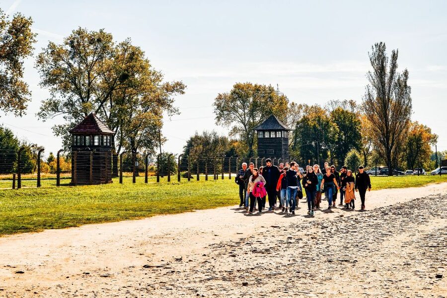 Krakow: Auschwitz-Birkenau Live Guided Tour & Hotel Pickup - The Documentary Film Before Auschwitz Sets Your Mind for What Comes Next