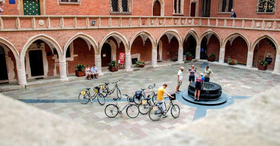 Krakow: Bike Tour of Old Town, Jewish Quarter and the Ghetto - Key highlights to look for before you pedal off