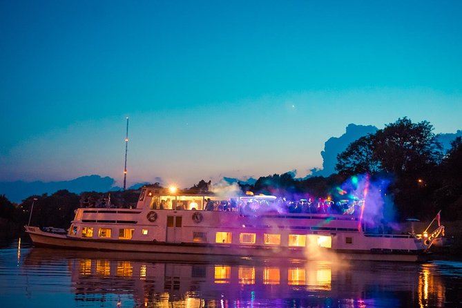 Krakow Boat Party - Meeting point and how to stay with the flow