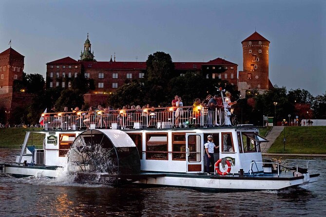 Krakow by night 60 minutes cruise The Vistula River Krakow - Price and what $25.30 buys you (and what it does not)