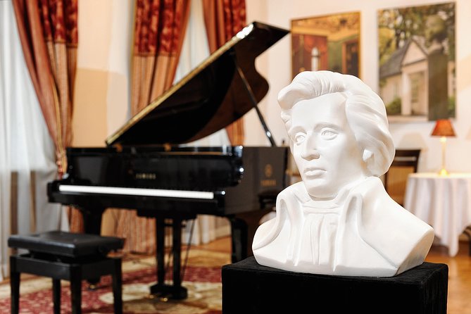 Krakow: Chopin Piano Concert in St. Bernardine Church - Timing that actually matters: 8:00 pm start and the early door