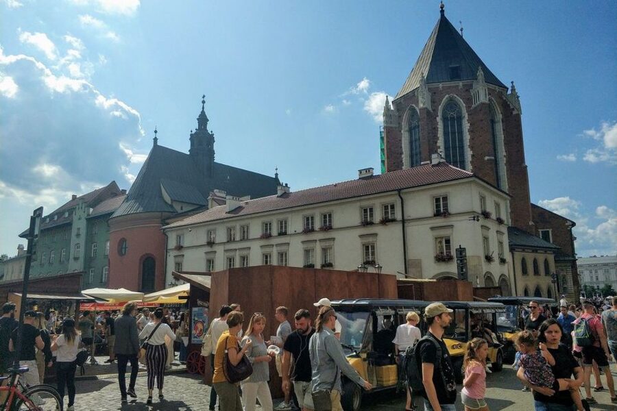 Krakow: City Golf Cart Tour and Schindler's Factory Museum - Heated Cart, Audio Guide, Fast-Track Admission: Where the Value Comes From