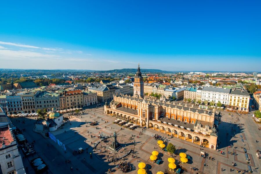 Krakow: City Sightseeing Tour by Electric Golf Cart - Why this heated electric cart is a smart Krakow intro