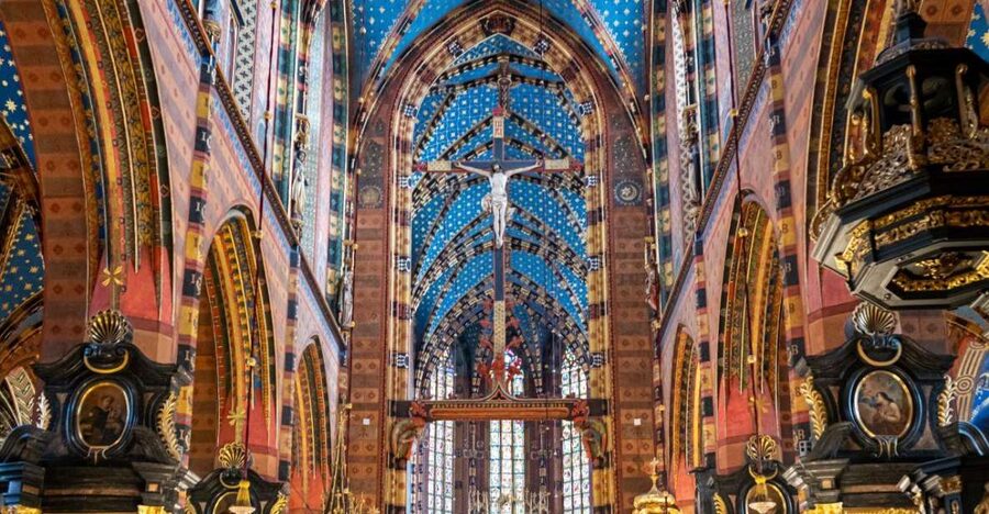 Krakow: Collegium Maius, St. Mary’s Basilica & Cloth Hall - Krakow’s Old Town in 90 minutes, where the stories start