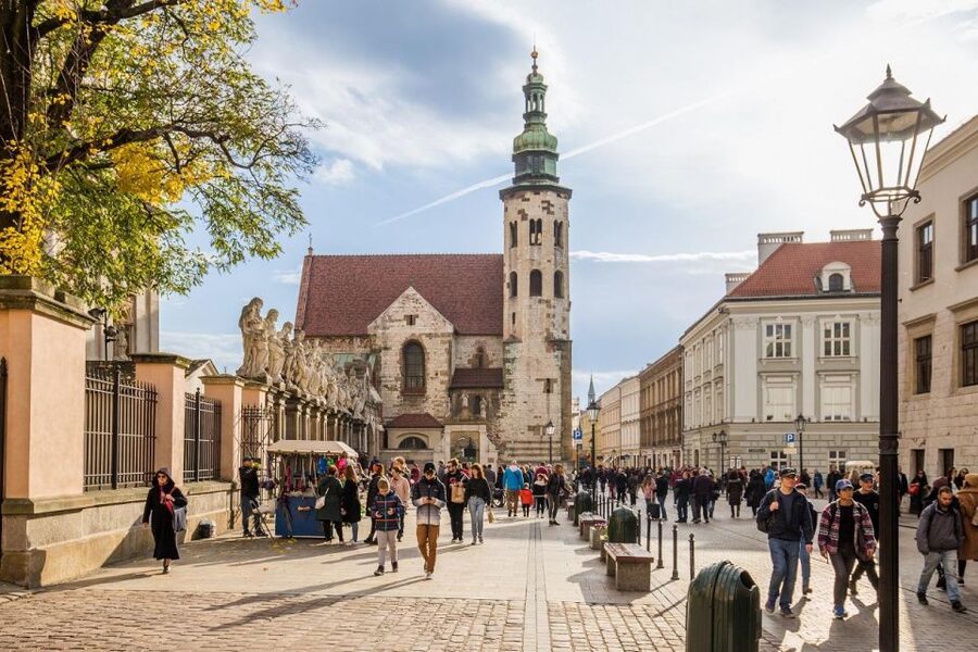 Krakow: Collegium Maius, St. Mary’s Basilica & Cloth Hall - Price and value: is $29 for 90 minutes actually fair?
