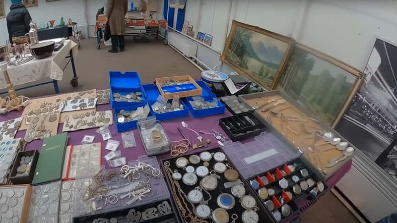☆★☆️Kraków☆★☆ Communist▫Flea▫Market▫Tour+Collectors⚡Boost️⚡ - Why this Kraków flea market route feels different from normal shopping