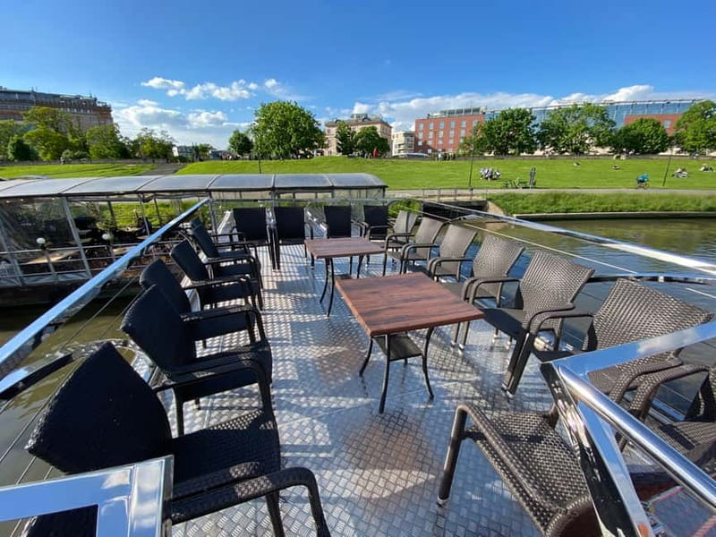 Krakow: Day or Night Vistula River Cruise with Audio Guide - Day vs. Night: Choosing the Right Cruise for Your Style
