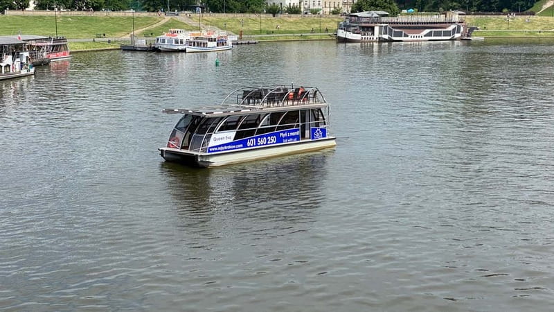 Krakow: Day or Night Vistula River Cruise with Audio Guide - Comfort That Changes the Whole Trip: Heated Deck, Blankets, and Weather Plans
