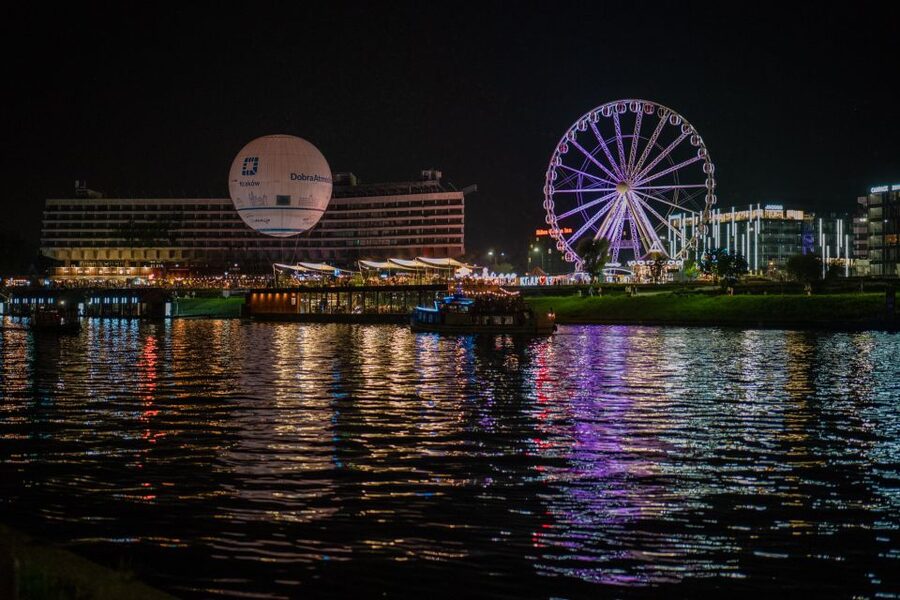 Kraków: Evening or Night River Cruise - Key things to know before you go