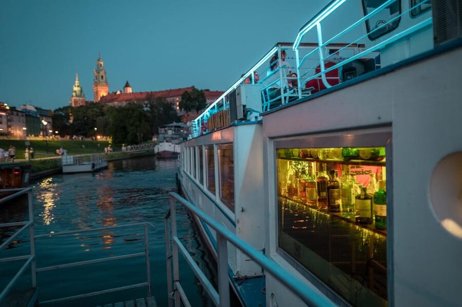 Kraków: Evening or Night River Cruise - Meeting at Kapitan Victor, and picking your deck like a pro