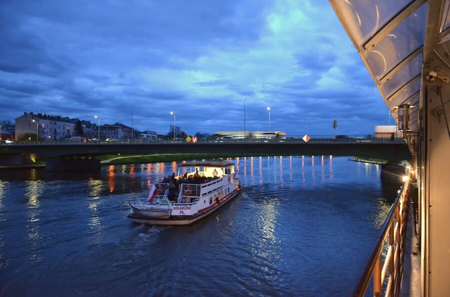 Krakow: Evening or Night Sightseeing Cruise - Should You Book This Cruise?