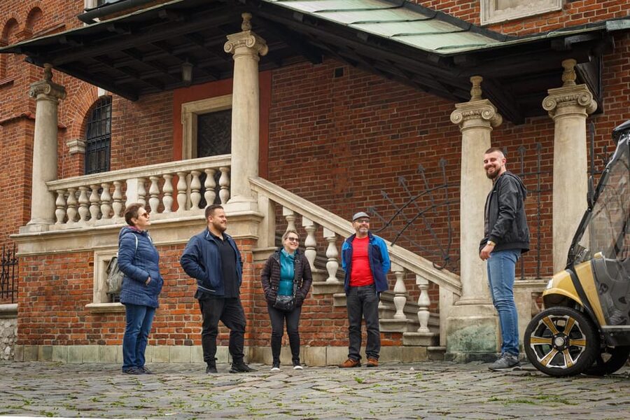 Krakow: Extended City Sightseeing Tour - Eco Buggy Golf Cart - Podgórze and the former ghetto route, including Schindler