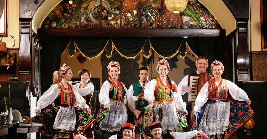 Krakow: Folk Show & 3-Course Dinner at Jama Michalika Café - Jama Michalika Cafe, right in Krakow’s Old Town orbit