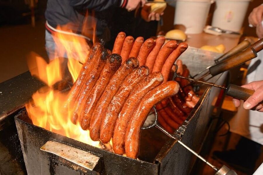 Krakow Food Tour: Polish Flavours & Local Stories - Oscypek Cheese, Obwarzanek Bread, and Classic Comfort Bites