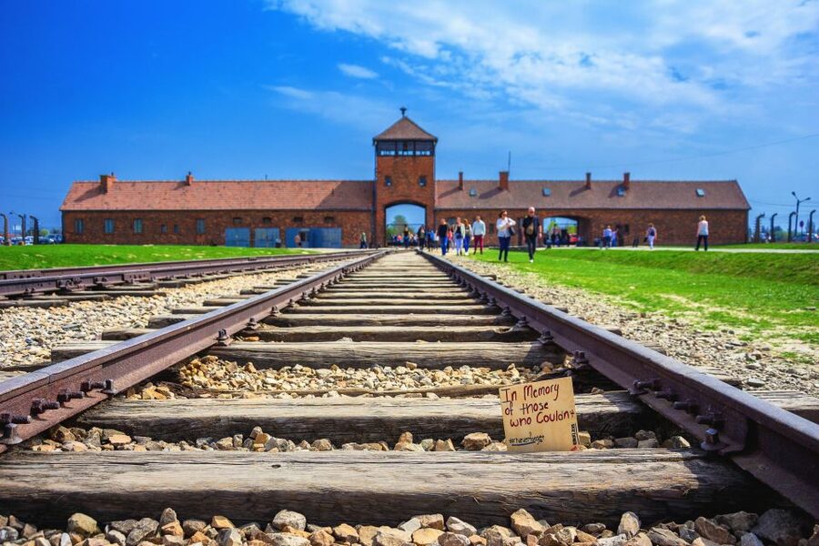 Krakow: Guided Auschwitz Birkenau Tour - Auschwitz I and Birkenau, and why a guided day from Krakow works