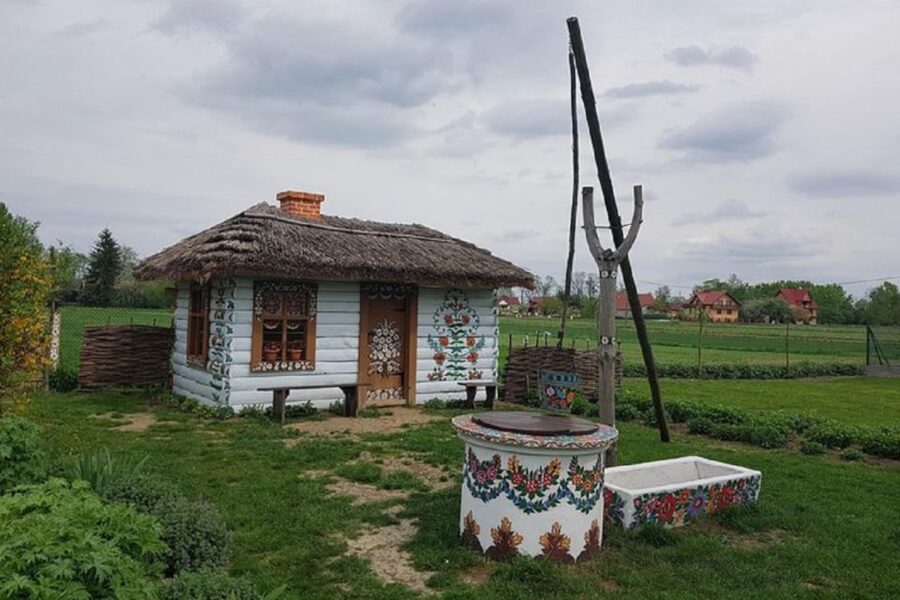 Krakow: Guided Day Tour of Zalipie Village & Museum Entry - Book it or pass: my decision guide