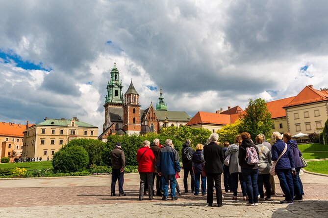Krakow Guided Tour to Iconic Polish Royal Residence Wawel Castle - Wawel Castle, guided right where it matters