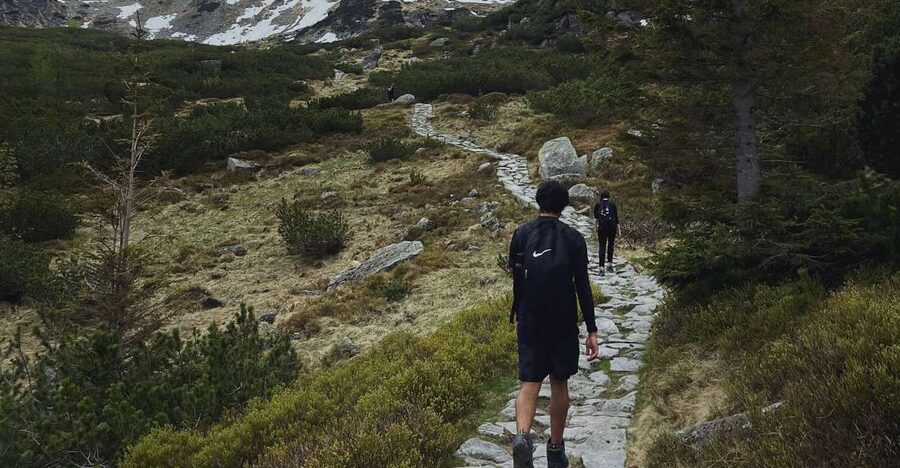 Krakow: Hiking Adventure in Tatra Mountains & Thermal Baths - Key things that make this day trip work