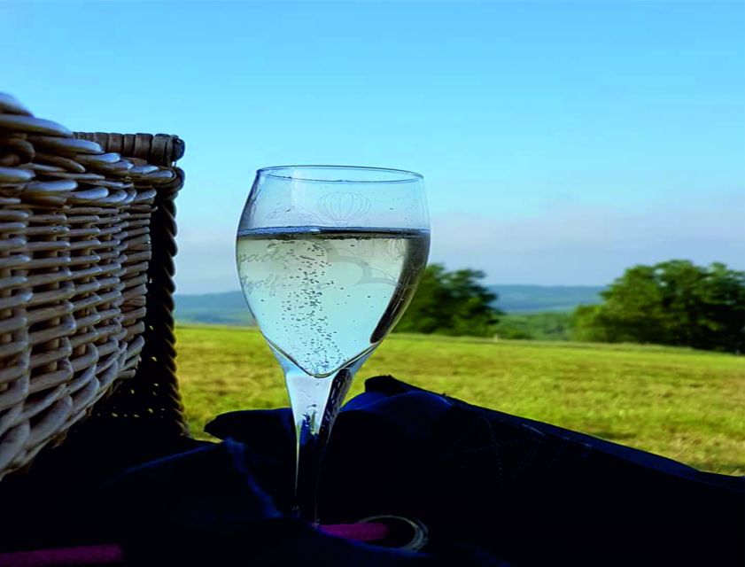 Kraków: Hot Air Balloon Exclusive Tour with Champagne - Key highlights to know before you go