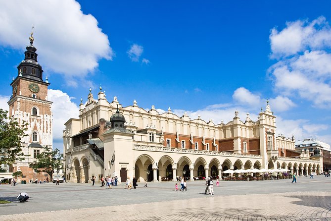 Krakow in a Day: City Tour by Electric Car - Who this electric-car tour is best for
